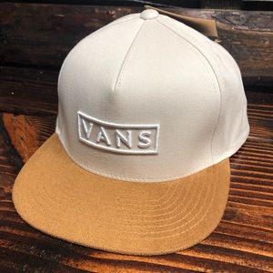 Box Snapback Tan Suede Brim Hat Nwt 